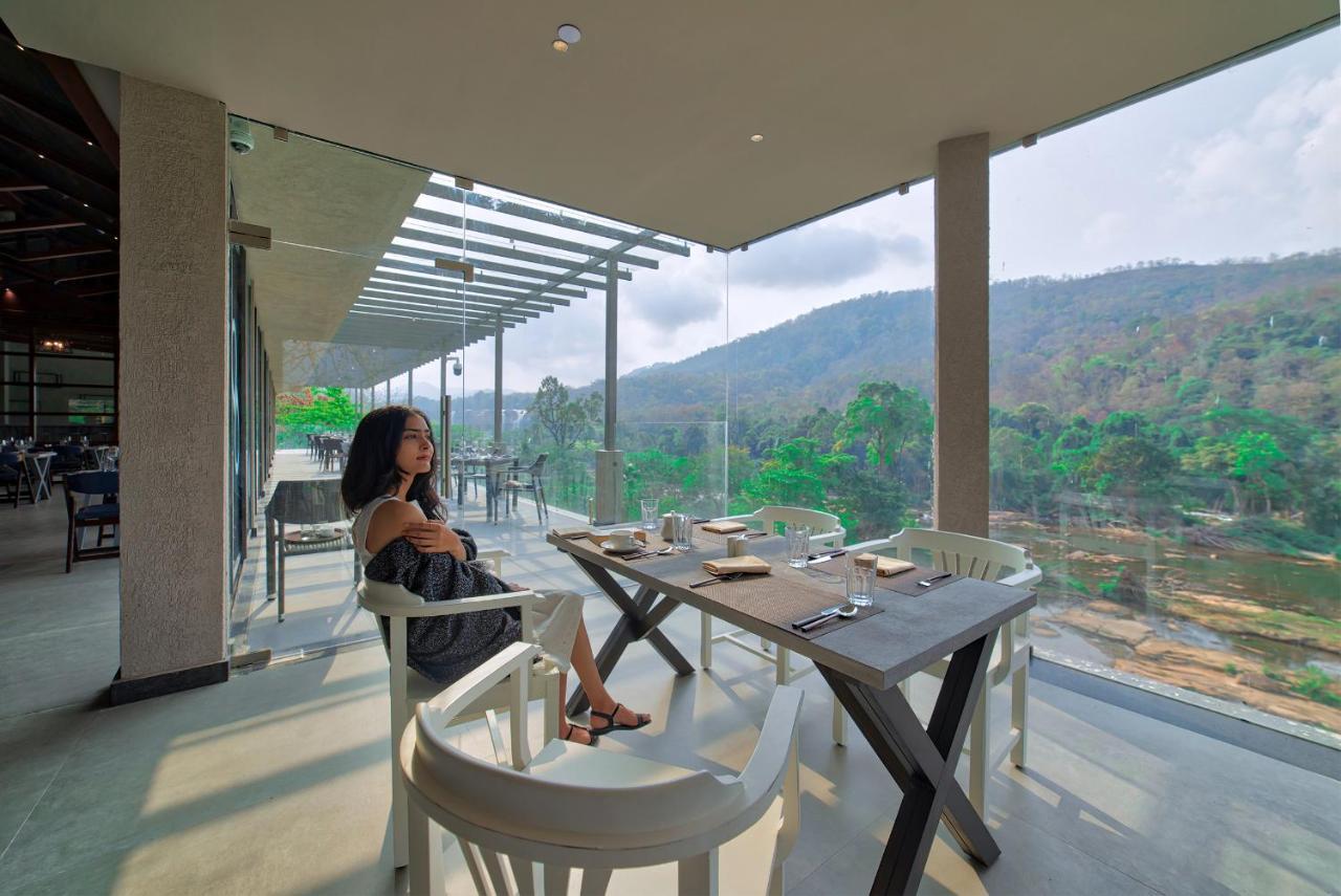 Niraamaya Retreats Samroha Athirappilly Ngoại thất bức ảnh